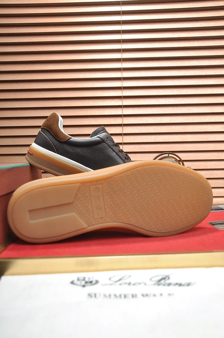 Men's men's shoes 💰540💶【𝐥𝐨𝐫𝐨 𝐏𝐢𝐚𝐧𝐚】lp classic loafers, an Italian treasure brand, the only brand that can match Hermès! Only after wearing it do we realize that we cannot let down our feet. The upper is imported cashmere, the lining of water-dyed cowhide ➕ the cowhide feet, the official original glass rubber outsole, and the pendant. Exclusive original packaging (tag ➕ brand paper ➕ outer box ➕ hand bag) code number: 38-45